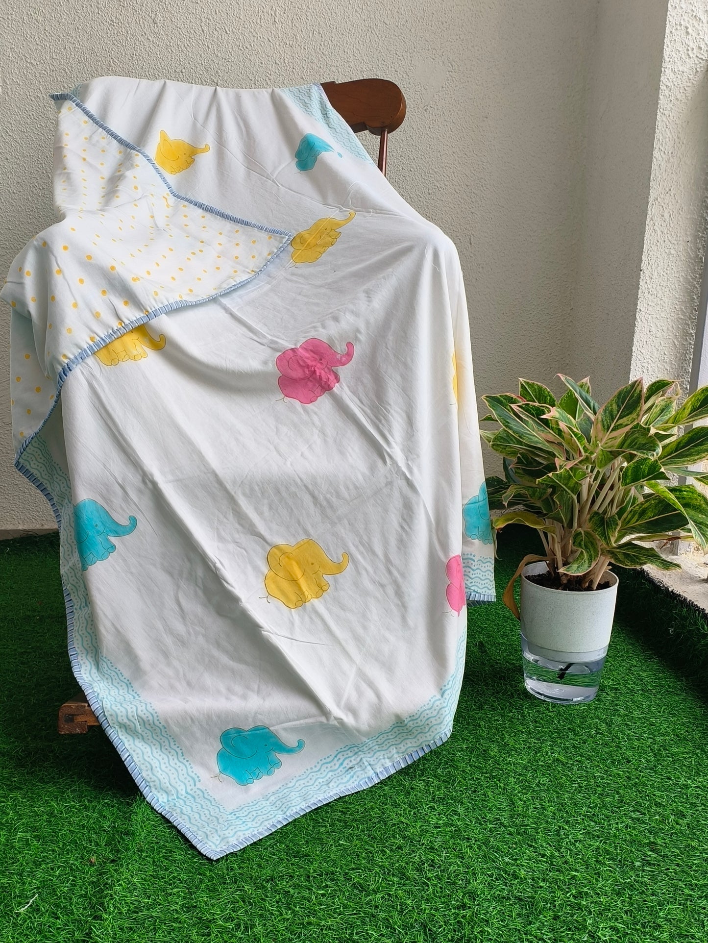 Colorful Elephant Print Kids' Dohar – Soft & Lightweight