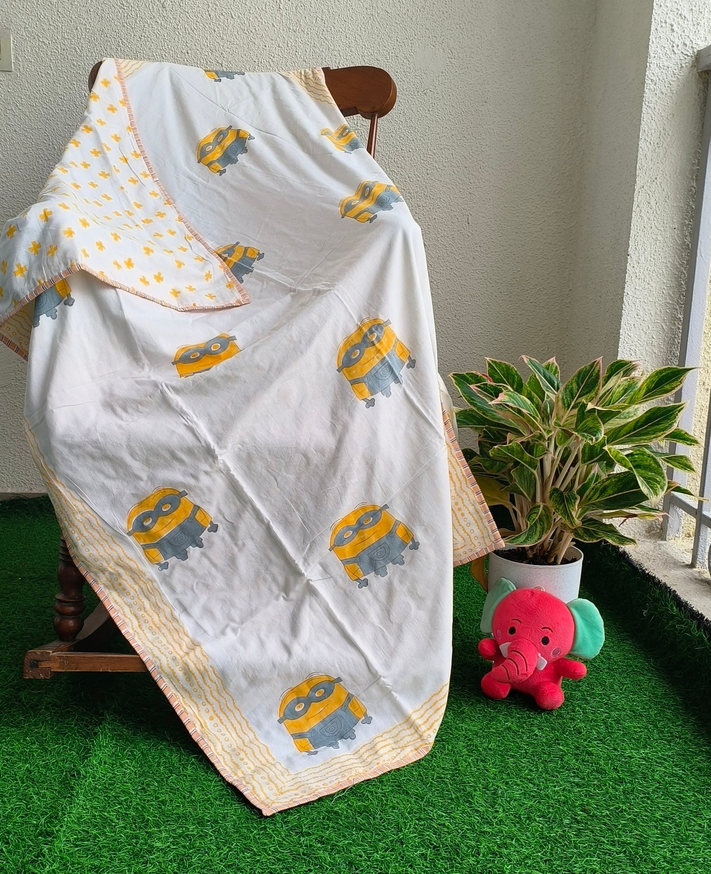 Adorable Robot-Themed Kids' Dohar – Soft & Snuggly