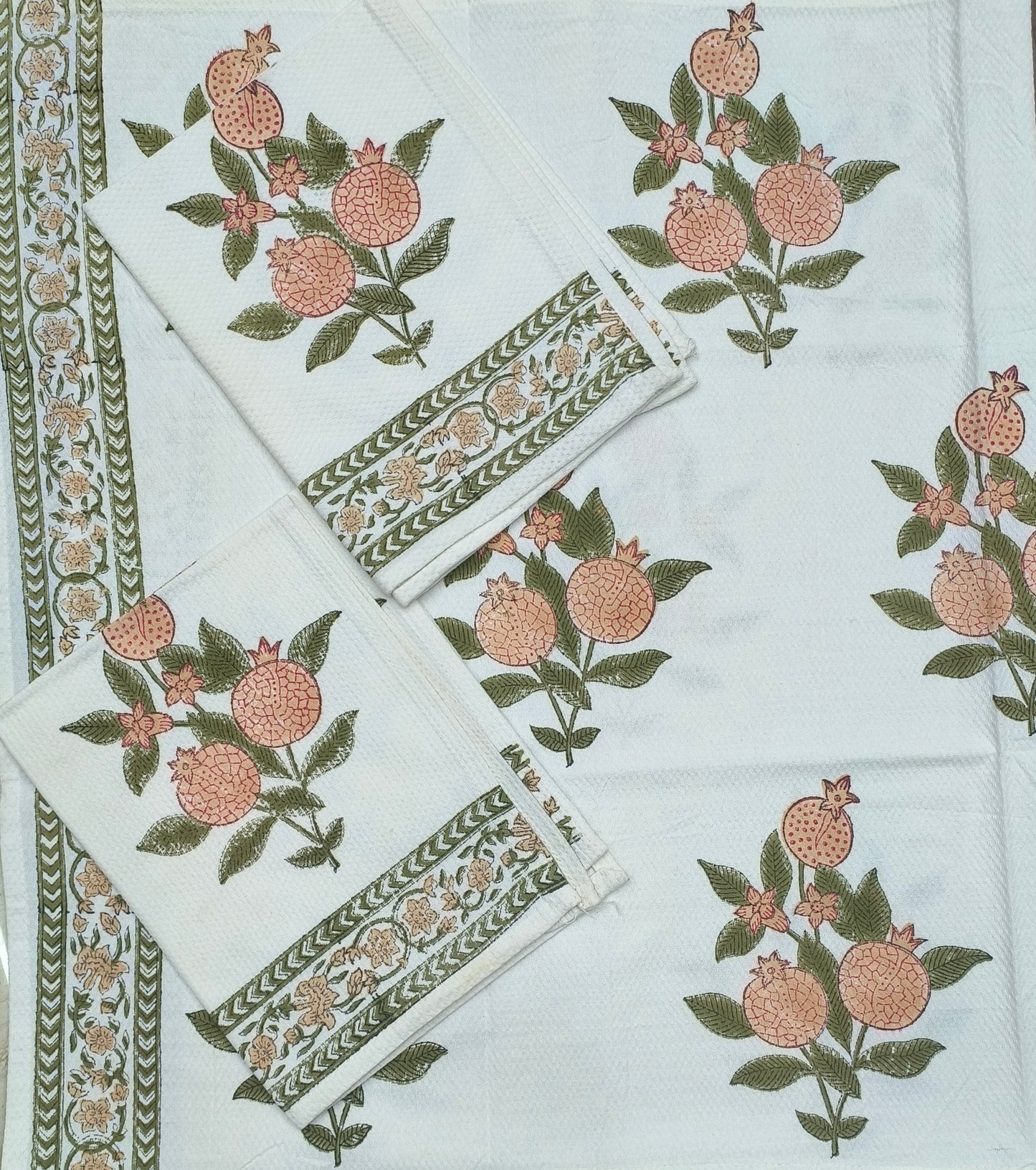 Handcrafted Jaipuri Cotton Towel Set – Pomegranate Elegance