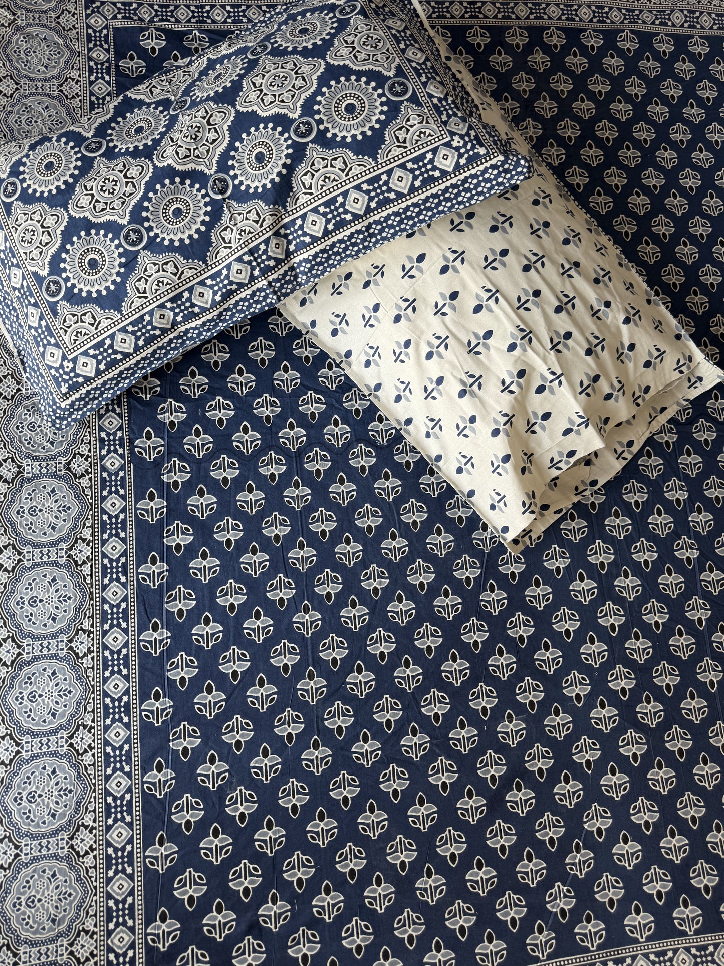 Kashi Vastra Print