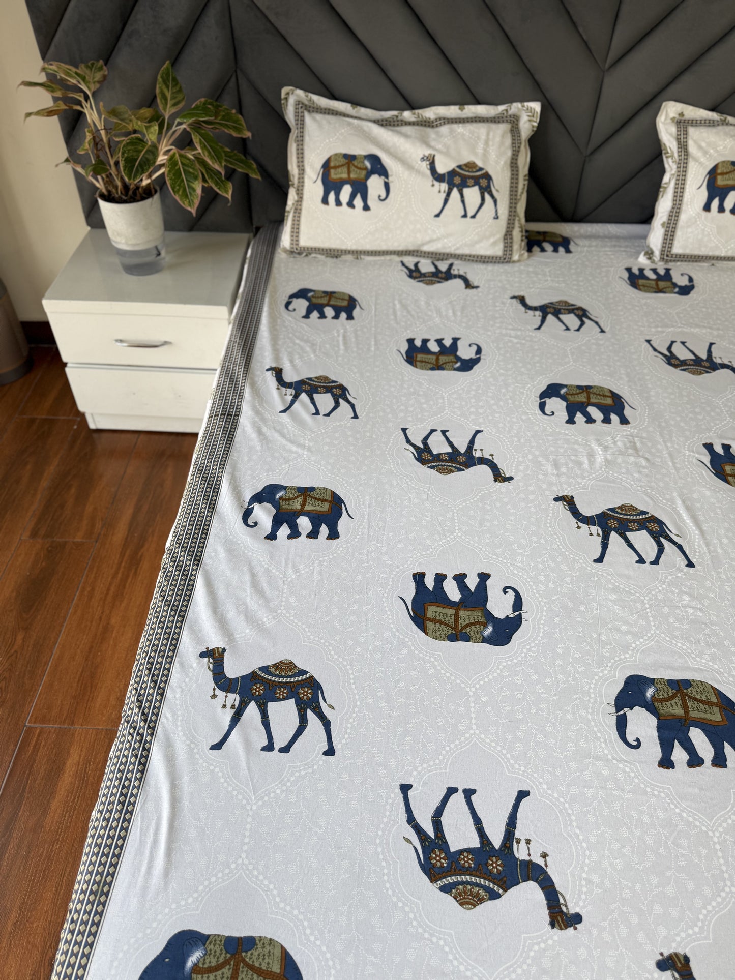Jodhpuri Karwan Print